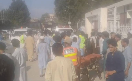 巴基斯坦集会发生爆炸 已致44人死亡